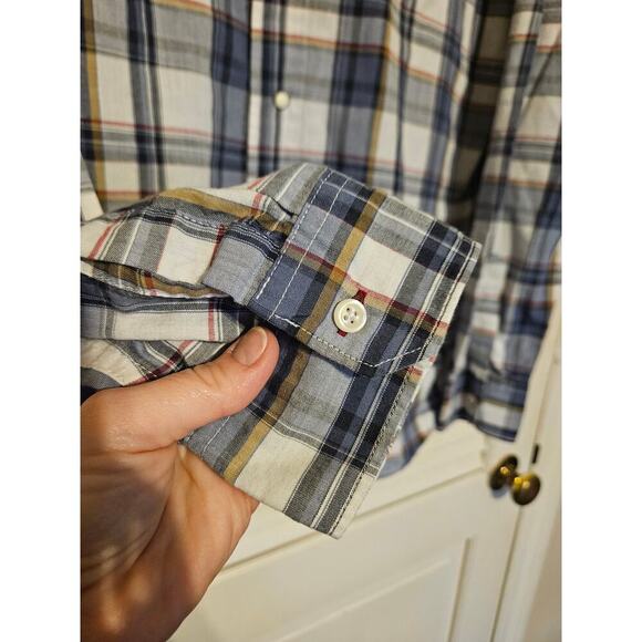 Wrangler Jeans Co. Red Long Sleeve Snap Button Plaid Shirt - Picture 2 of 6